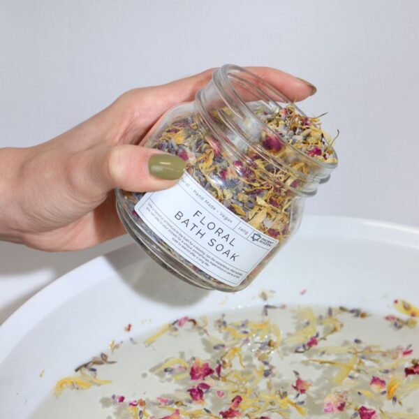 Floral Bath Soak - Image 4