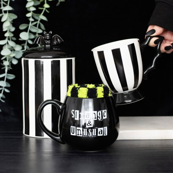 Strange & Unusual Mug and Socks Set - Image 5